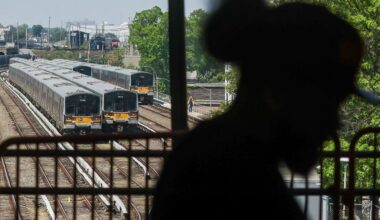 Deal reached to end strike at largest US commuter railroad
