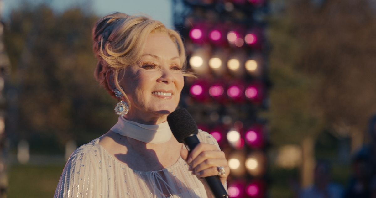 ‘Hacks’ Finale: Deborah’s Ending Is a Death Dream
