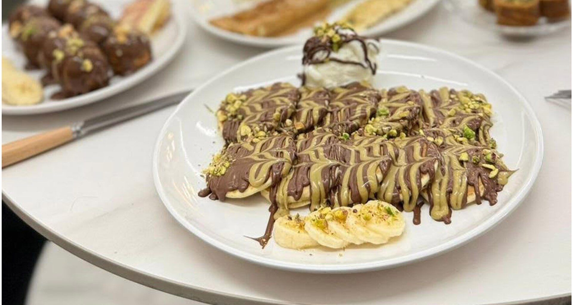 The dark side of Gaza’s new fancy cafes and restaurants | Israel-Palestine conflict