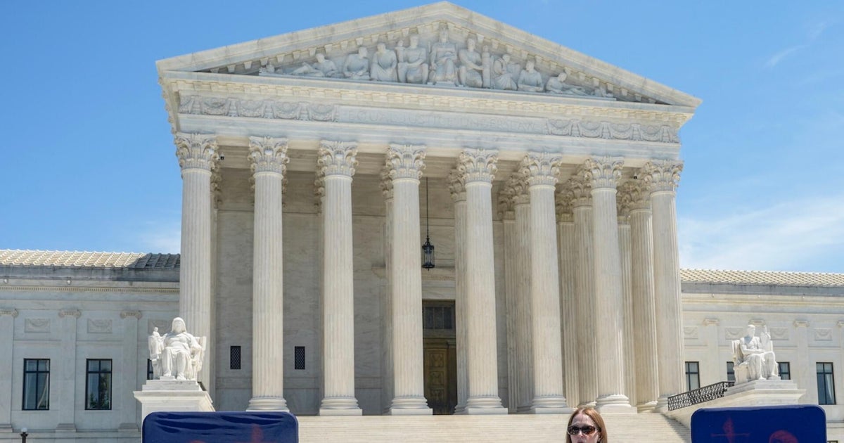 Supreme Court lets Louisiana redistricting ruling take effect immediately, sparking angry words between Alito and Jackson