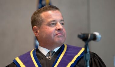 Pa. Supreme Court justice leaves Democratic Party