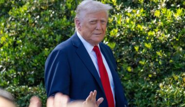 Warmongers in meltdown as Trump heralds Iran deal