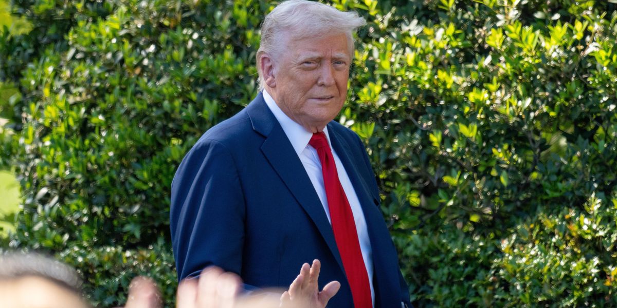 Warmongers in meltdown as Trump heralds Iran deal