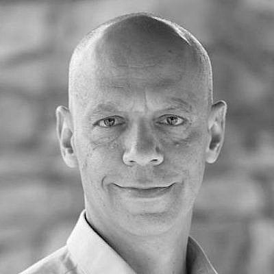 The Blogs: As an Israeli in Canada, I Will Not Apologize for Defending Israel | Dotan Rousso