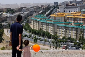 Skyrocketing rents push Iranians back to parents’ homes, shared housing