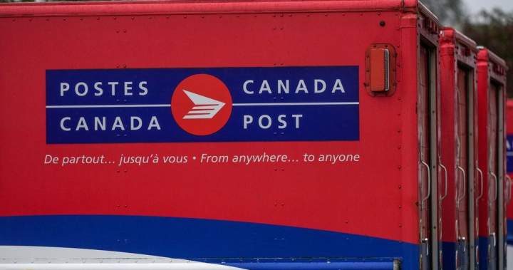 Canada Post reports $205M loss in 1st months of 2026 as union vote nears end - National