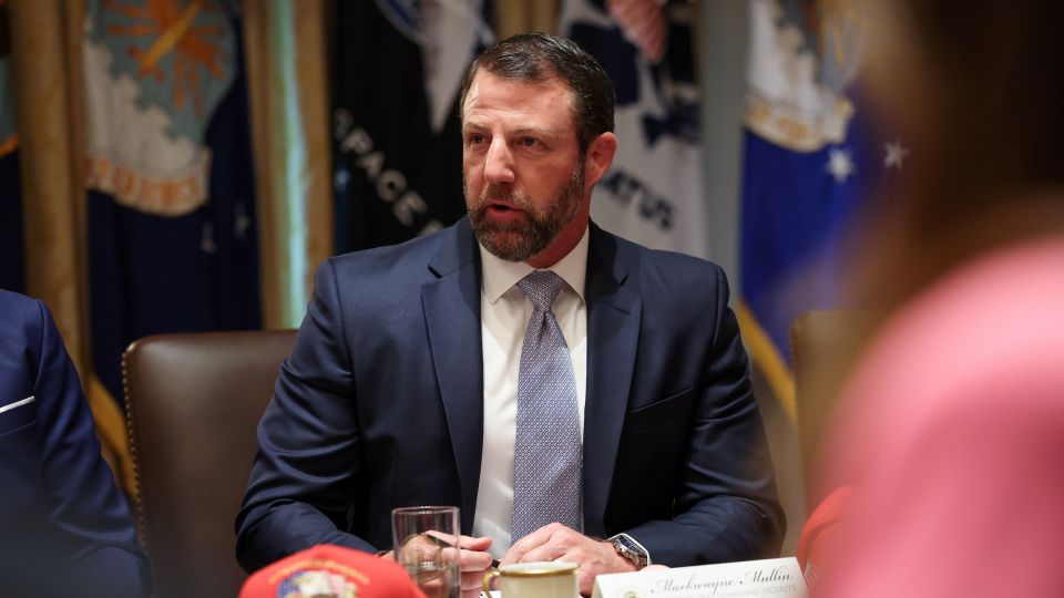 Mullin plan to punish sanctuary jurisdictions by targeting their airports faces fierce headwinds