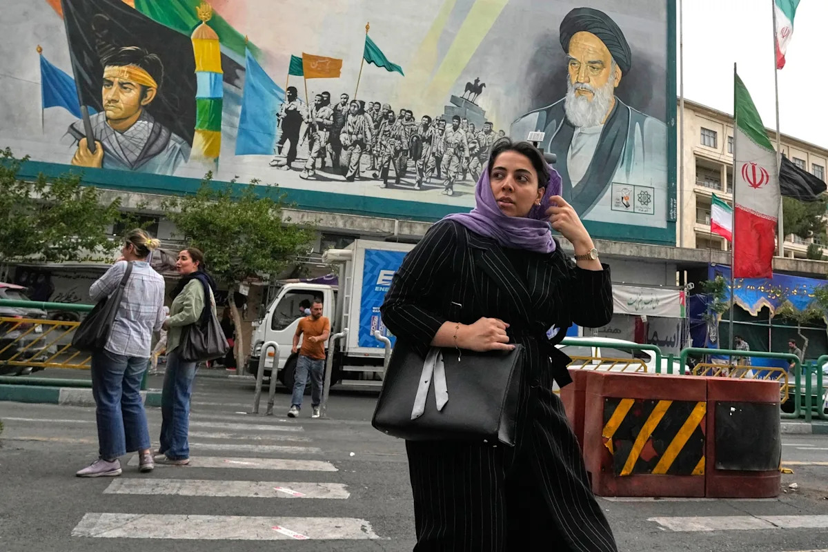 Iran live updates: Iran's internet blackout partially lifted