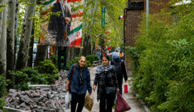 Pezeshkian says Iranians must accept inflation as country is in war