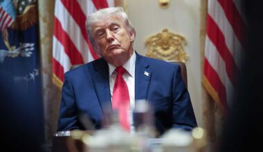 Trump meeting with aides to make 'final determination' on Iran deal