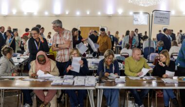 UK elections – early results and takeaways; will Starmer have to resign? | Elections News