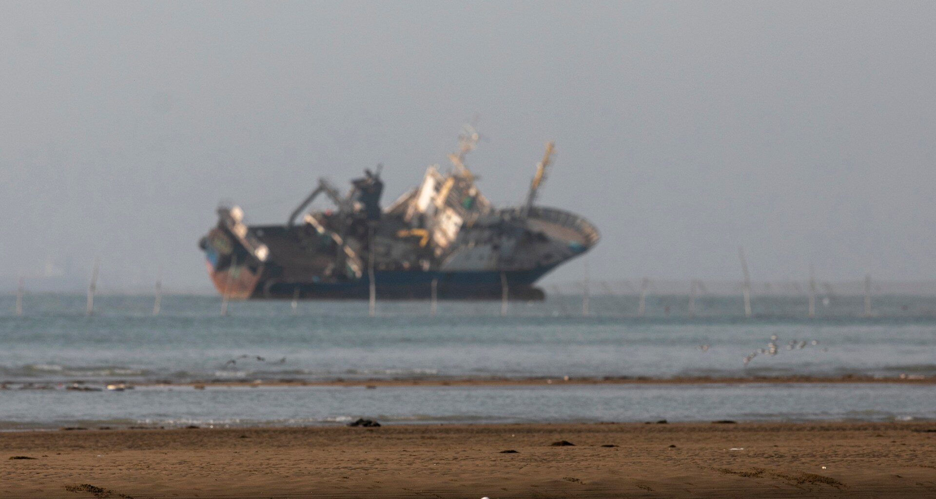 US attacks Bandar Abbas again: Why is the port so important for Iran? | US-Israel war on Iran News