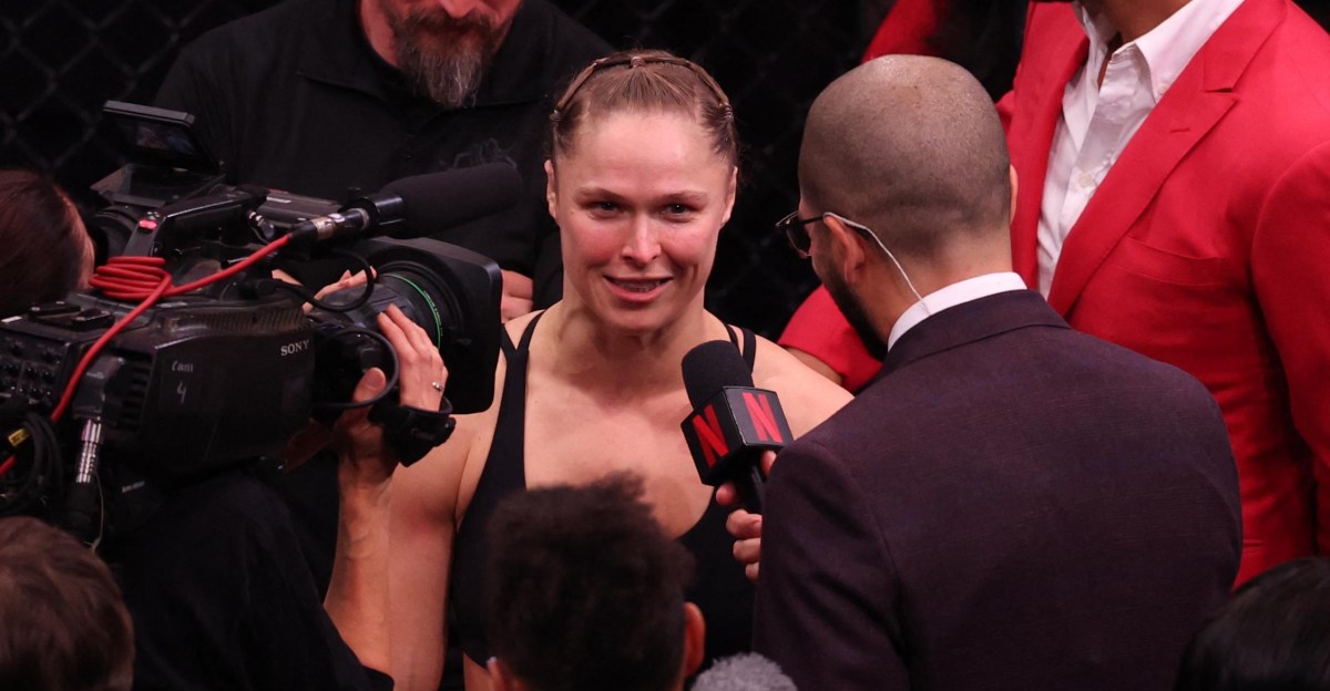 ‘Glad I didn’t have to pay for that’: Pros react to Ronda Rousey’s anticlimactic win over Gina Carano at MVP MMA