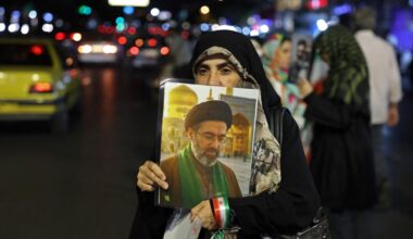 Live Updates: Iran says it's mulling latest U.S. peace proposal, Trump says he'll wait "a couple of days"