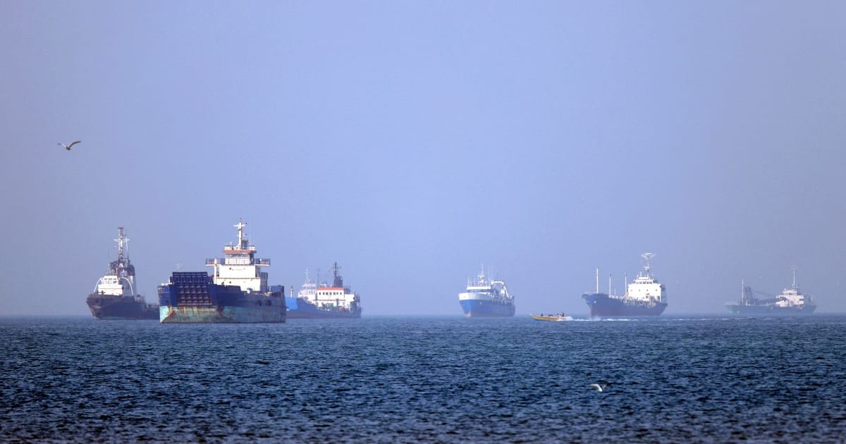 Iran Imposes New Strait of Hormuz Shipping Rules, Defies Maritime Law and Threatens Global Oil Trade