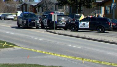 Murder charges laid after 2 children found dead inside a vehicle in Calgary