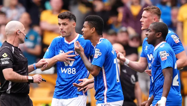 Man United, Chelsea handed major early suspension boost after Lisandro Martinez hair-pull repeat