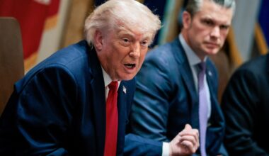 Trump heads into Situation Room to potentially finalise Iran deal | Donald Trump