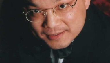 Former chef who supplied poison for suicides to avoid murder charges, angering families
