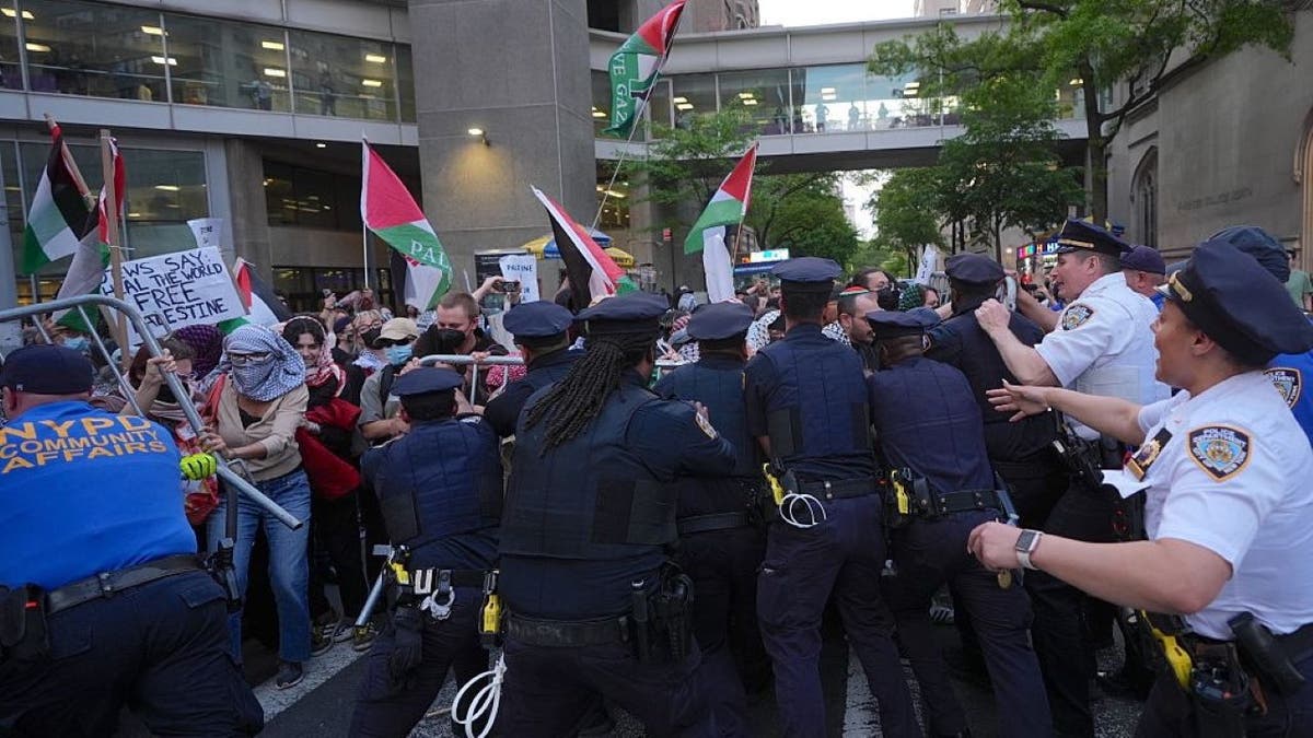 NYC synagogue protest