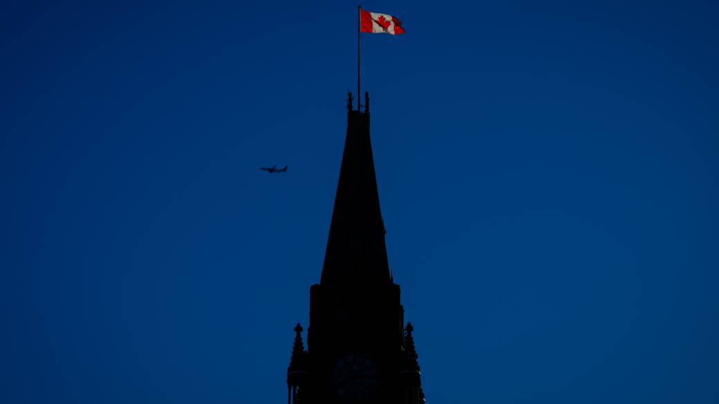 Click to play video: 'Canadian government short on rolling back international student permits, report reveals'