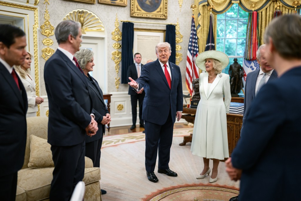 President Donald J. Trump meets with King Charles III and Queen Camilla in the Oval Office, Tuesday, April 28, 2026.(Official White House Photo by Daniel Torok)