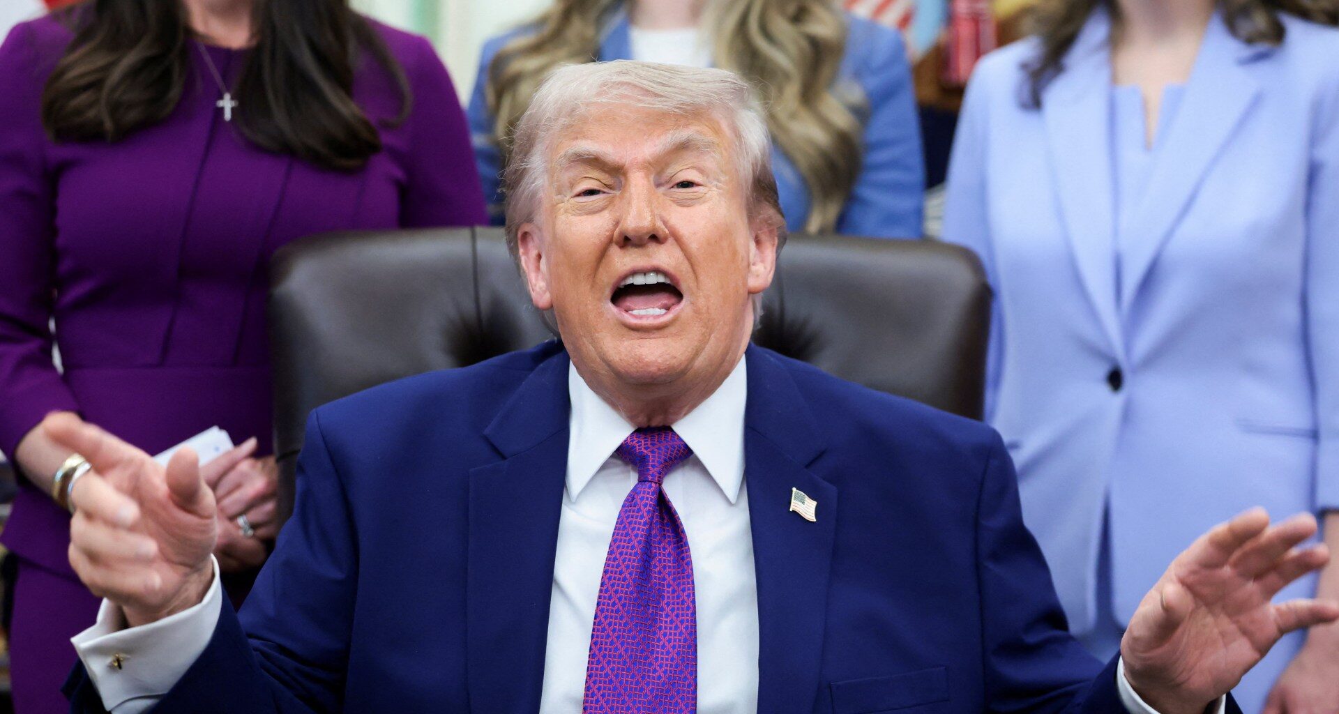 Trump says ceasefire on ‘life support’, slams Iran response to US proposal | US-Israel war on Iran News