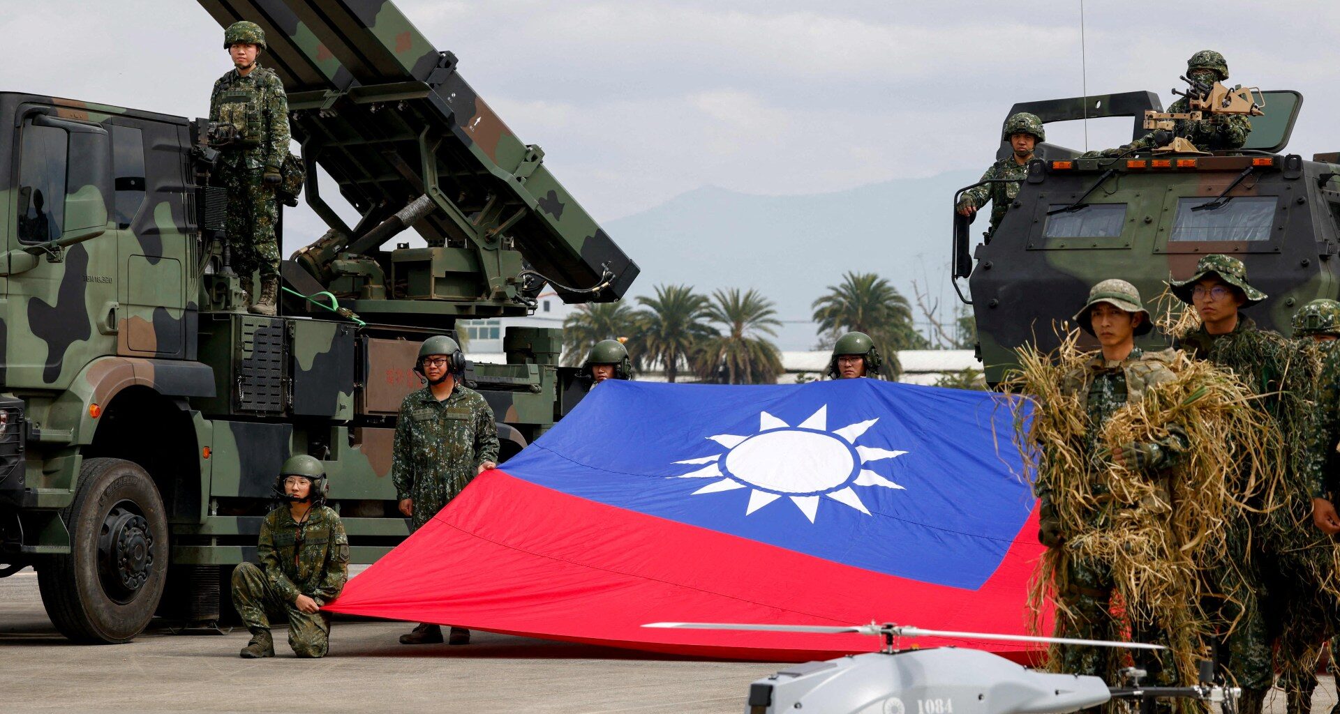 Trump says he will discuss arms sales to Taiwan in meeting with China’s Xi | Donald Trump News
