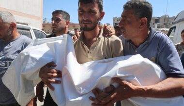 Israeli air attacks kill seven Palestinians in Gaza | Israel-Palestine conflict News