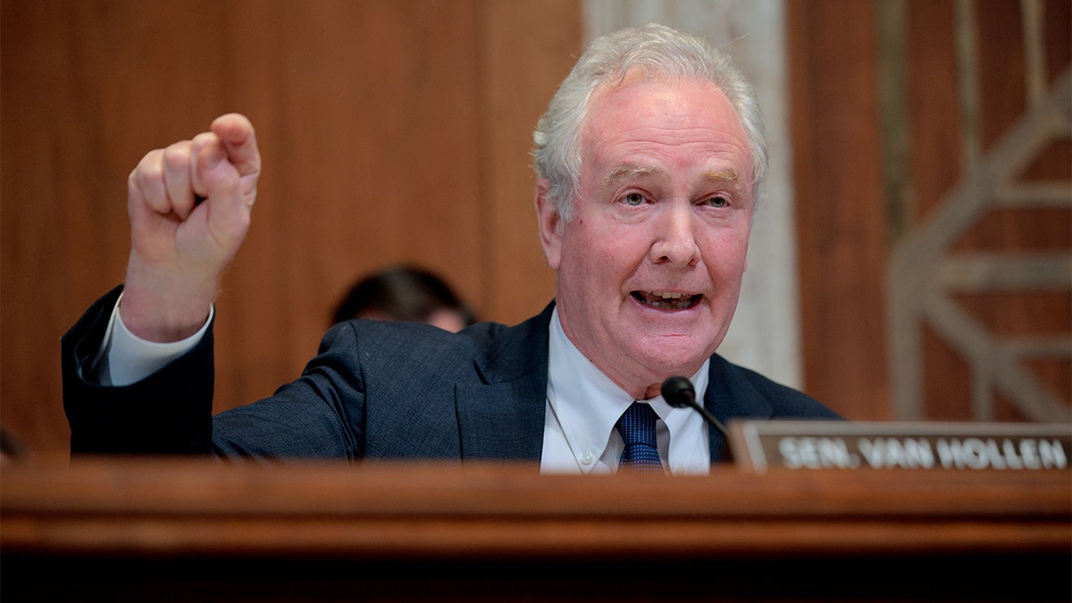 Sen. Chris Van Hollen questioning U.S. Trade Representative Jamieson Greer during a Senate hearing