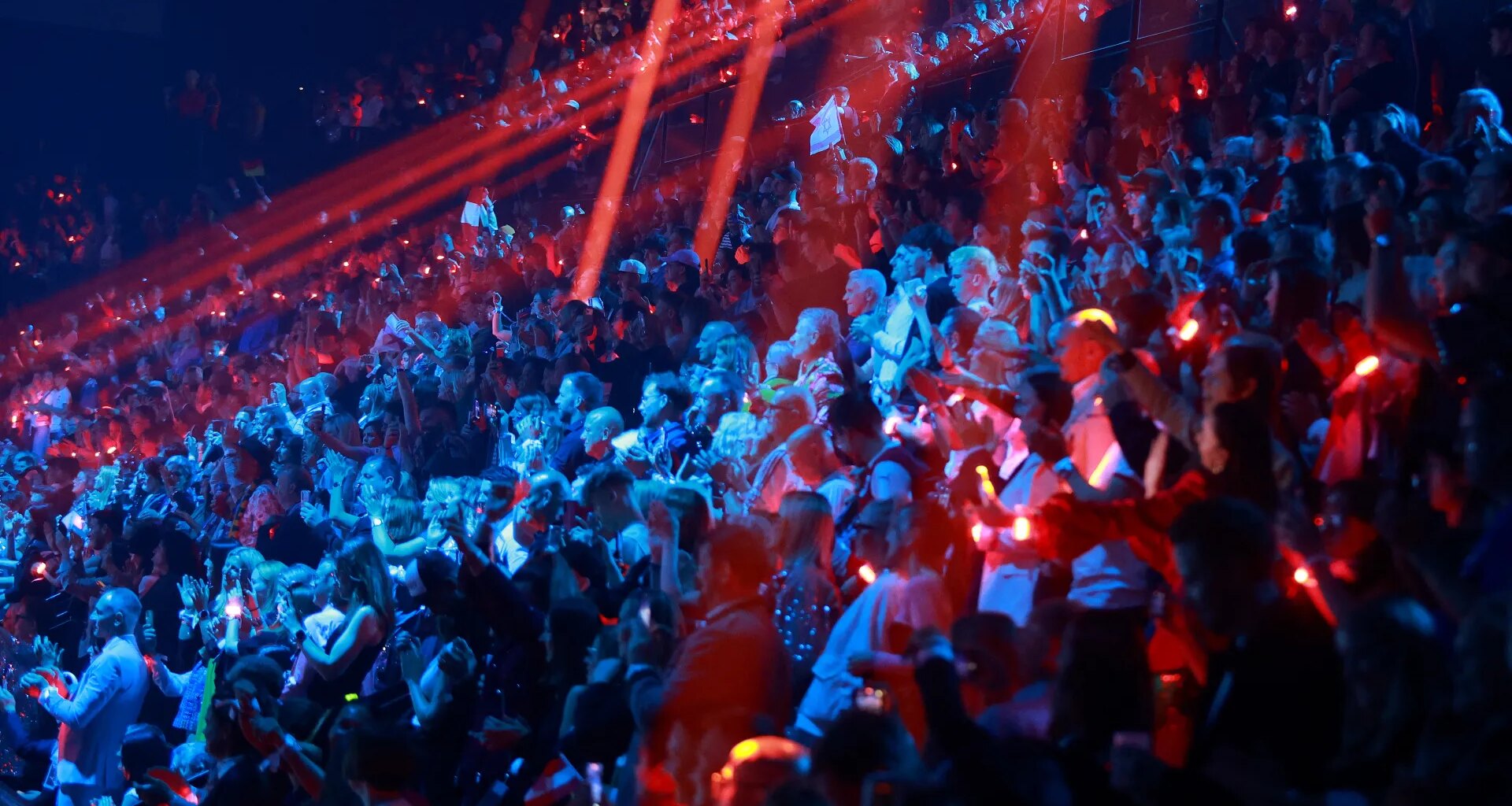 Moment Eurovision crowd boo Israeli contestant as scores announced at Grand Final