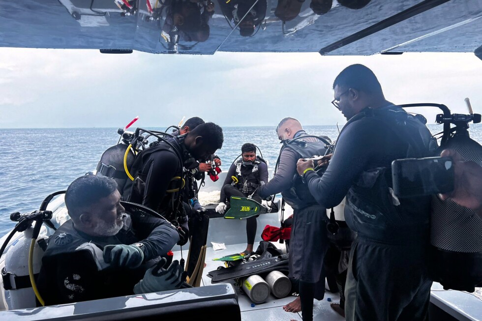 Maldives military diver dies searching for bodies of 4 Italians in an underwater cave: spokesman