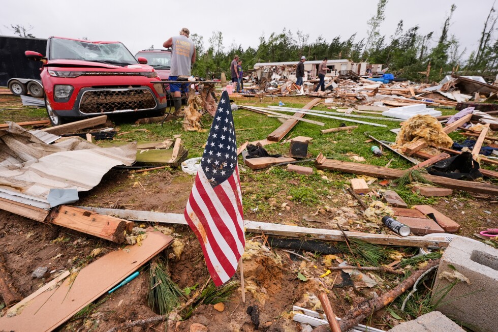 Tiny kitten rescued from rubble after a Mississippi tornado