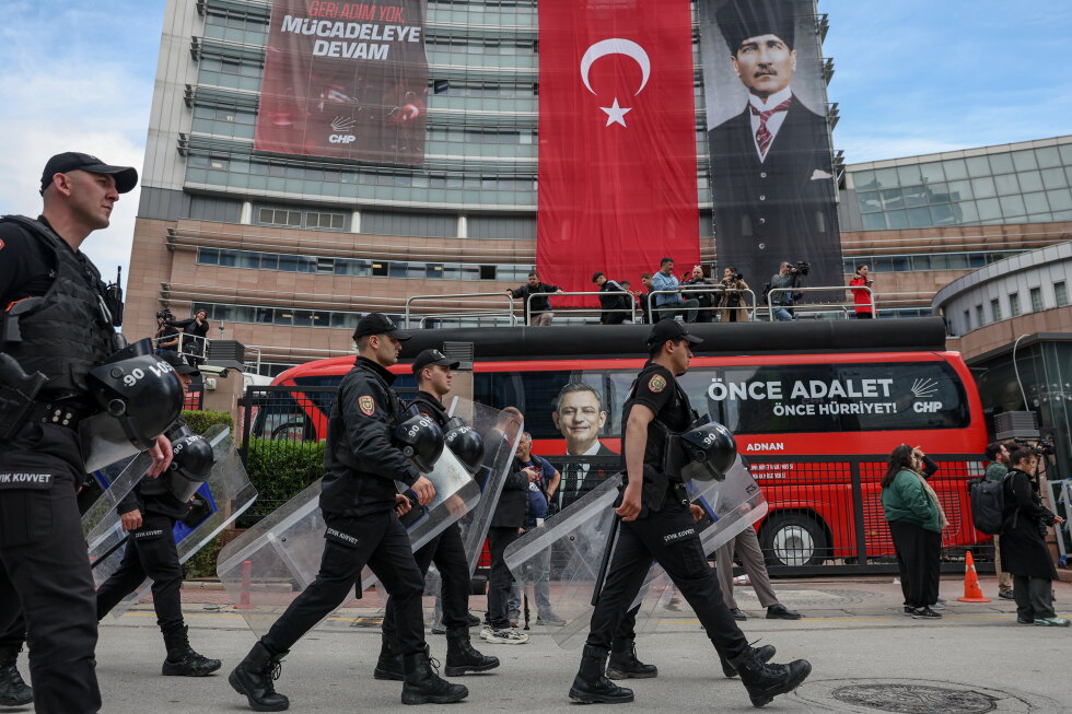 Turkish police storm Ankara HQ of CHP party