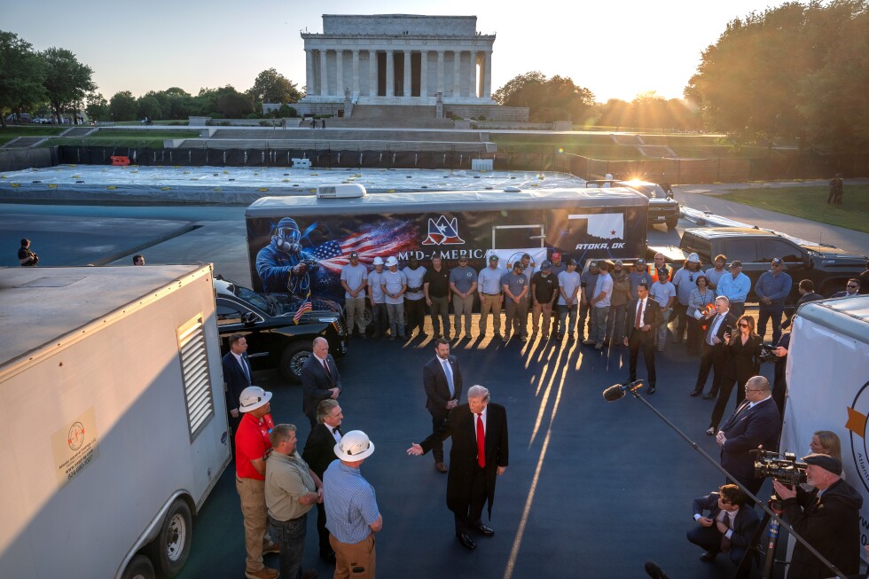 Trump asserts authority over Washington's public spaces