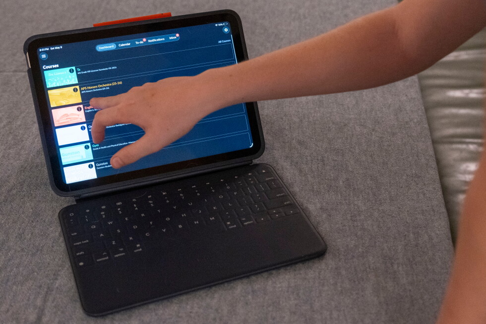America’s schools face a reckoning on digital devices