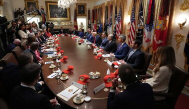 Live updates: Trump insists that the midterm elections won't impact his Iran war strategy