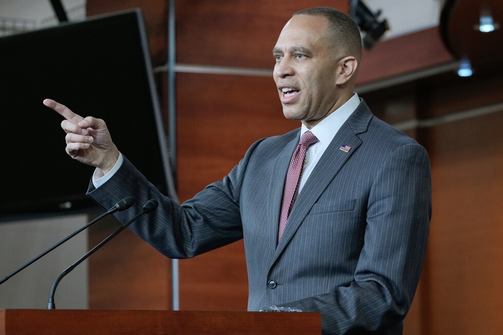 Democrats hope for breakthrough as House takes another Iran war vote