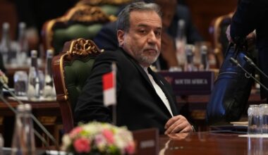 Iran diplomat says nuclear program remains tough issue with US