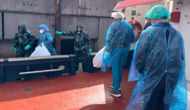 Passengers start disembarking from hantavirus-stricken ship in Canary Islands
