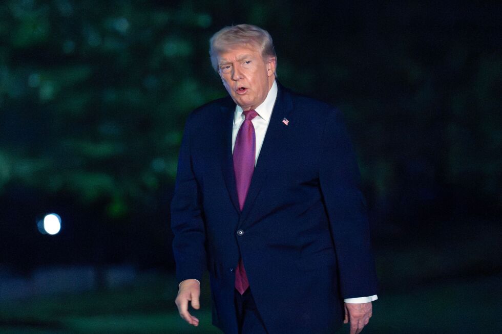 Trump officials show extraordinary defiance of court rulings