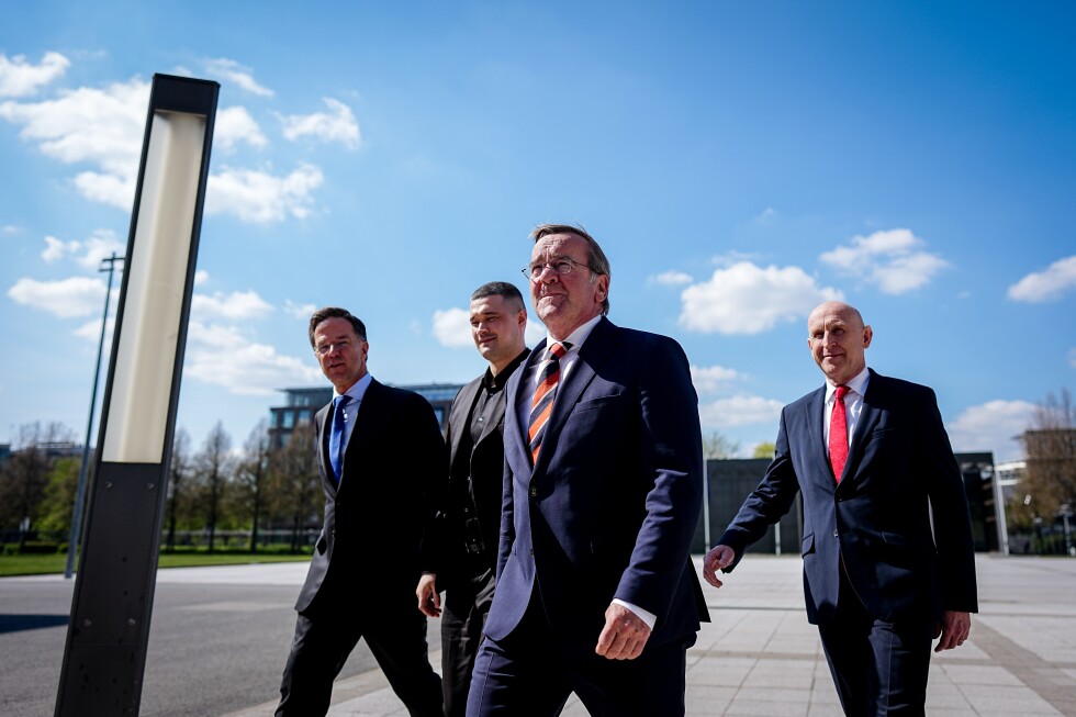 Germany's defense minister responds to US troop drawdown plan