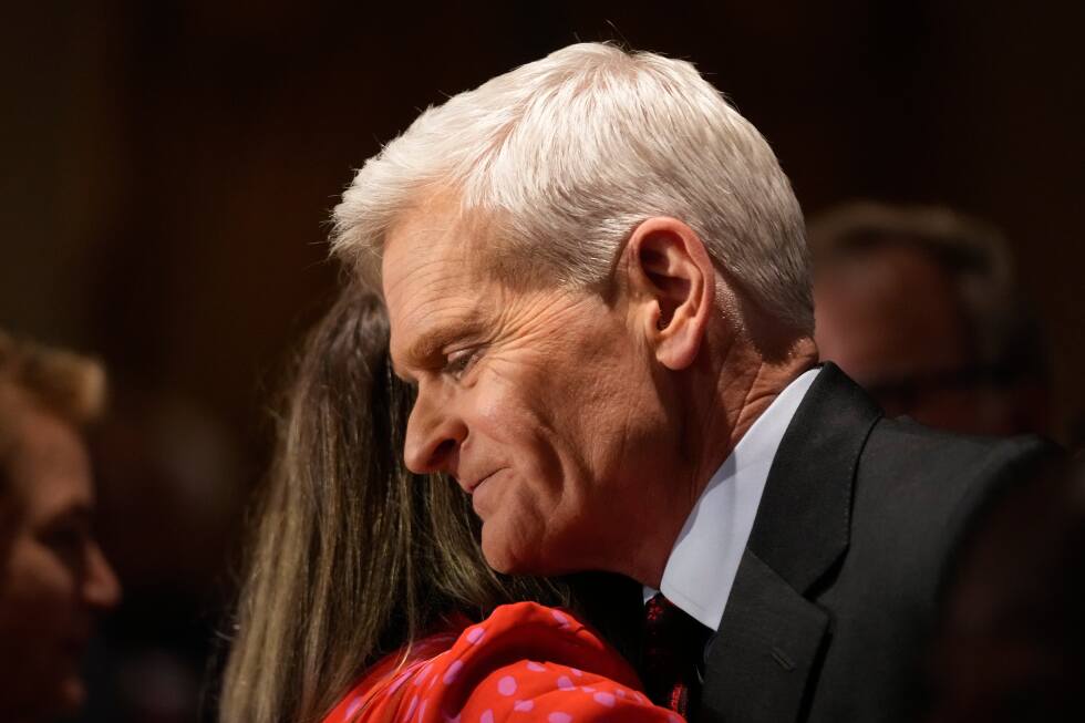 Cassidy couldn't overcome the ill will from his Trump impeachment vote