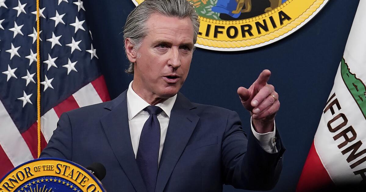 Newsom offers early peek at rosy budget projections