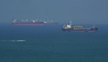 Aramco, Adnoc sneak oil through Hormuz as Iran menaces strait