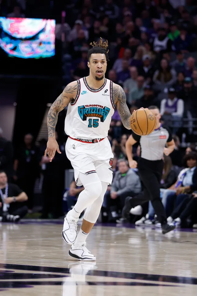 Brandon Clarke #15 of the Memphis Grizzlies dribbles the ball up court in the third quarter against the Sacramento Kings at Golden 1 Center on March 17, 2025 in Sacramento, California.