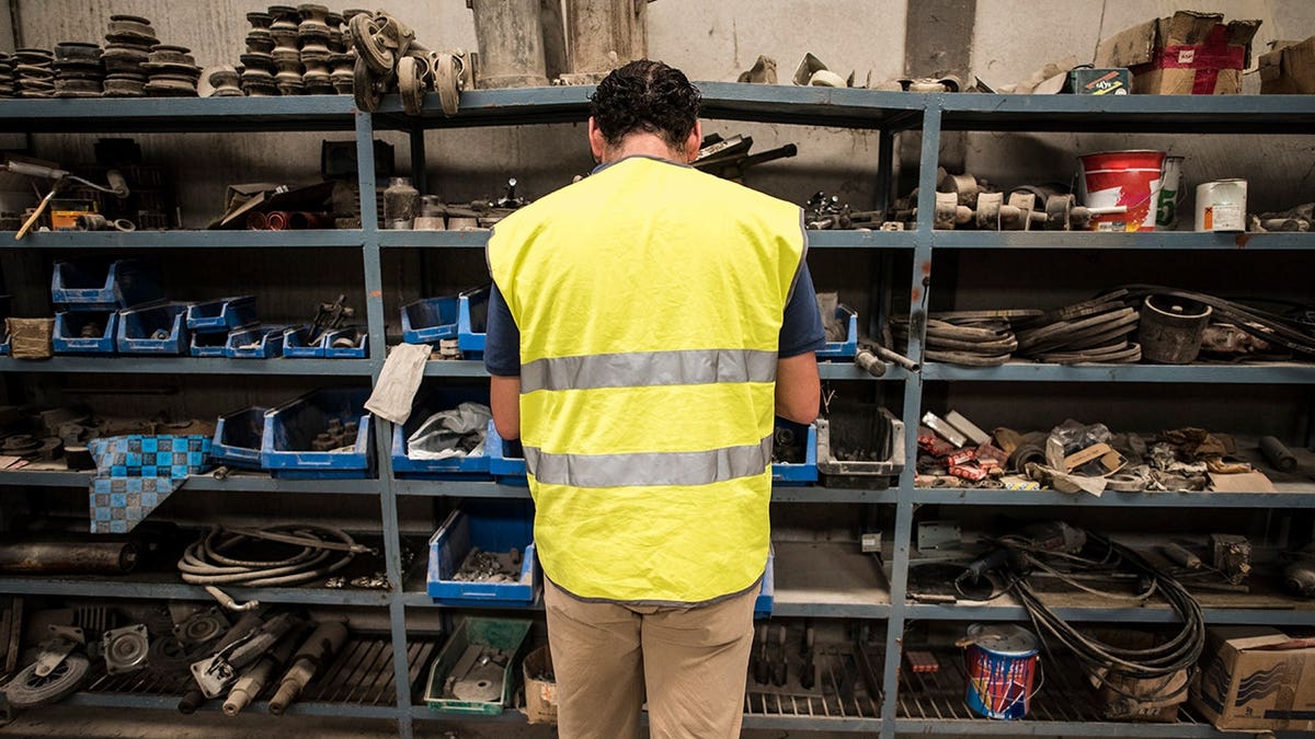 worker-in-factory