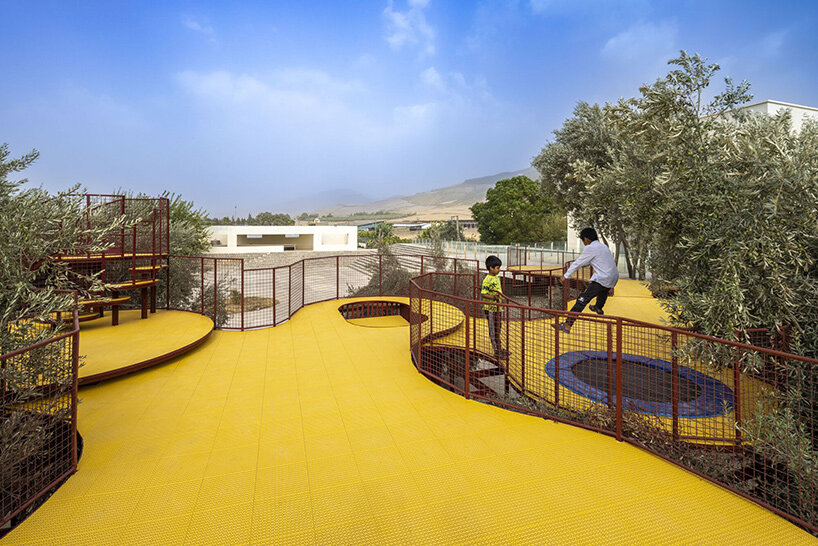 ZAV architects playground