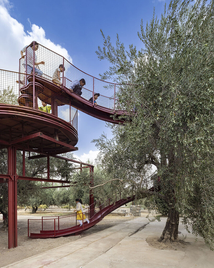 ZAV architects playground