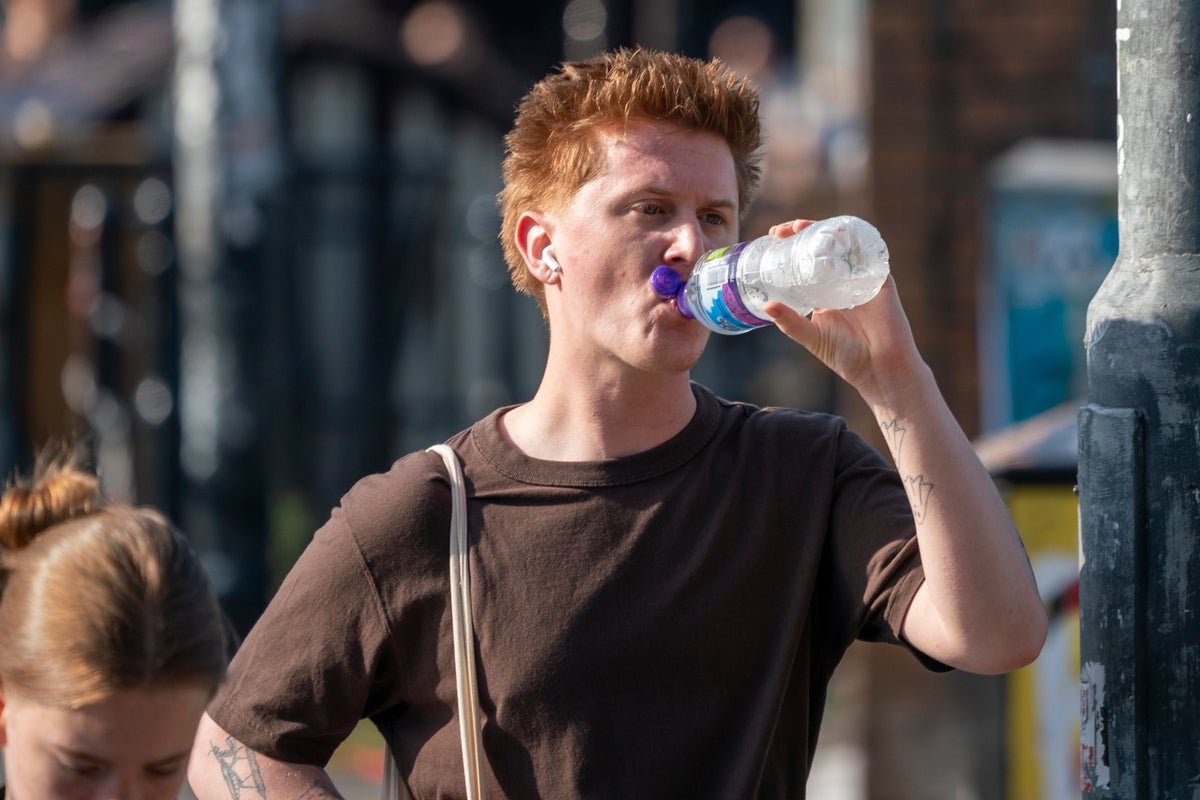 UK heatwave live: Another hospital declares critical incident as temperatures set to hit 40C